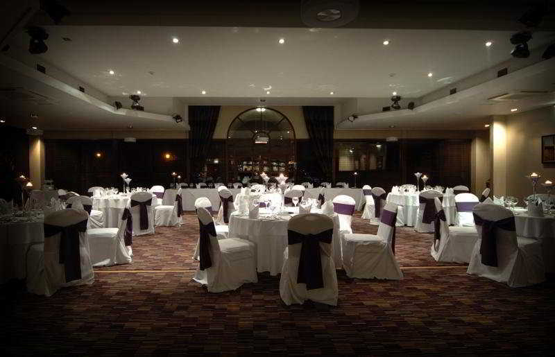 Dean Park Hotel Kirkcaldy Ngoại thất bức ảnh