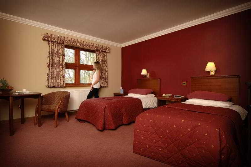 Dean Park Hotel Kirkcaldy Ngoại thất bức ảnh