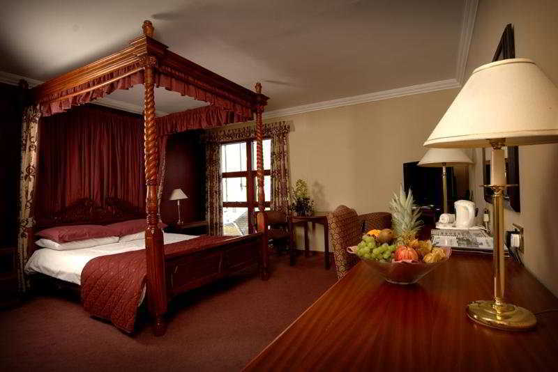 Dean Park Hotel Kirkcaldy Ngoại thất bức ảnh