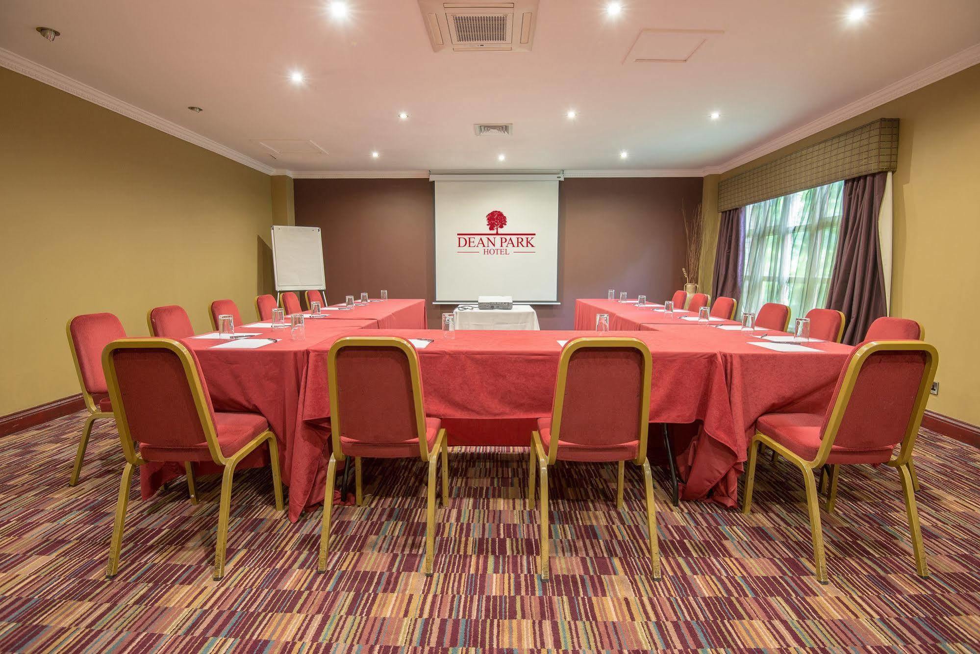 Dean Park Hotel Kirkcaldy Ngoại thất bức ảnh